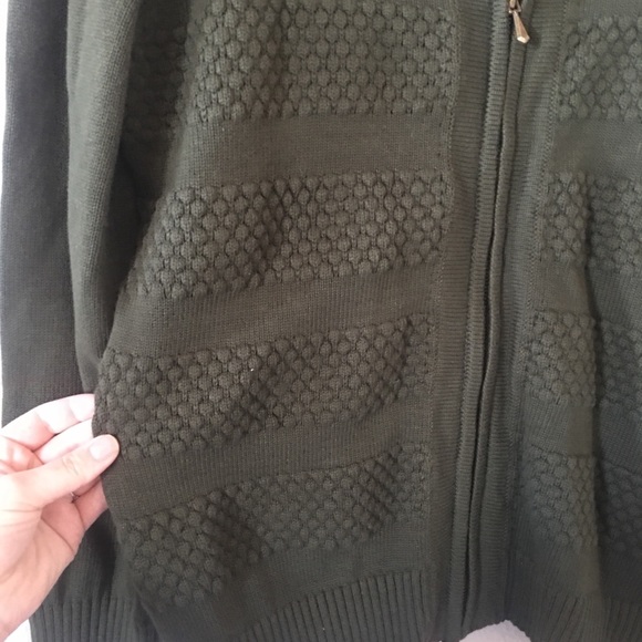 CHRISTOPHER & BANKS • Army Green Zip Up Sweater - Picture 5 of 6